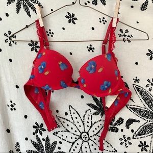 Gilly Hicks balconet floral push up bra